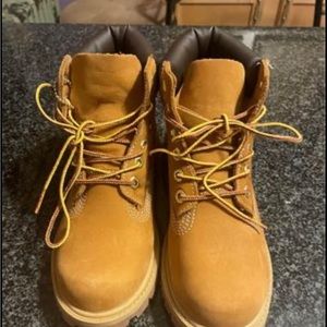 Youth Tim’s size 1